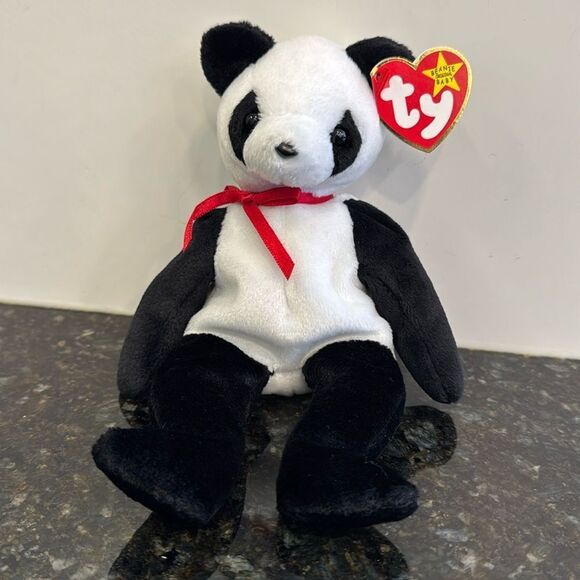 Ty Beanie Babies: Fortune the Panda Bear 1997 Vintage- NWT - Picture 1 of 8